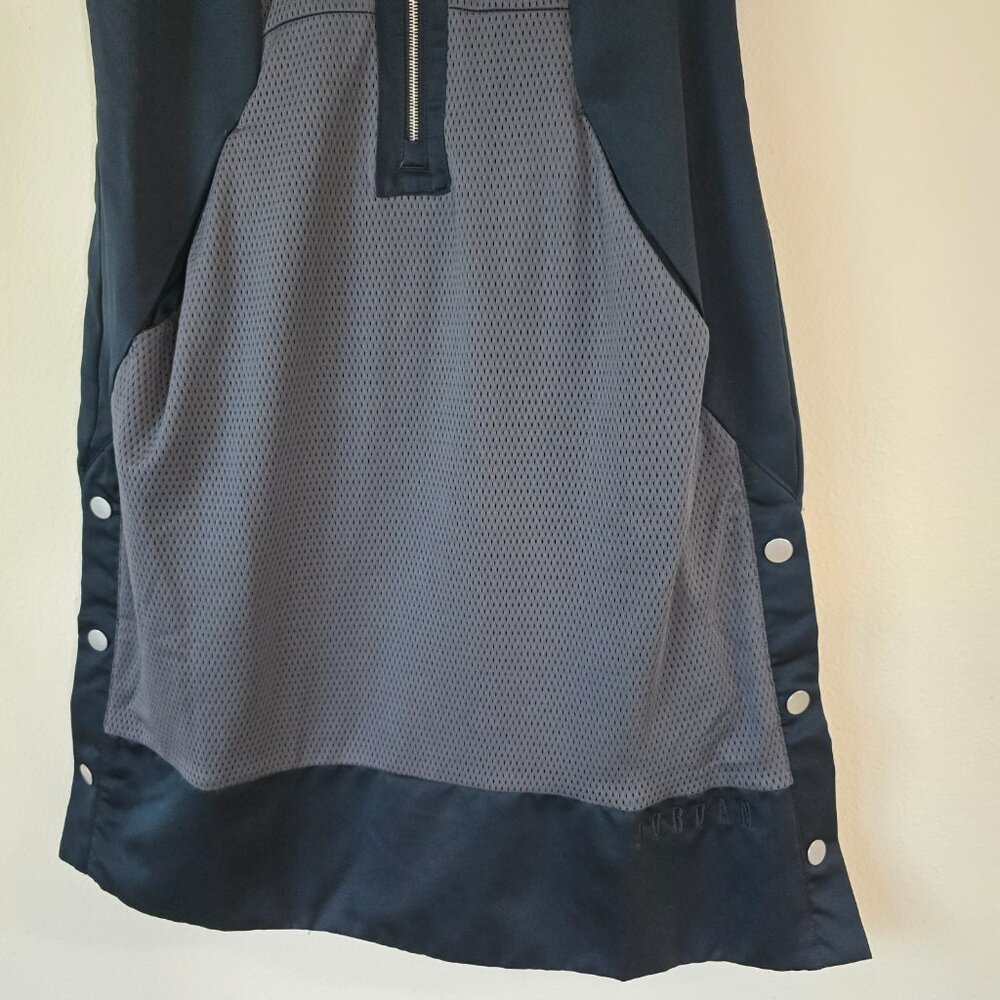 Jordan Utility Capsule Zip Dress Black Grey Mesh Snap Hem Small - Picture 3 of 16